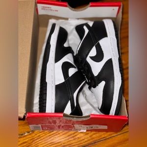 Nike dunks size 9 toddler brand new